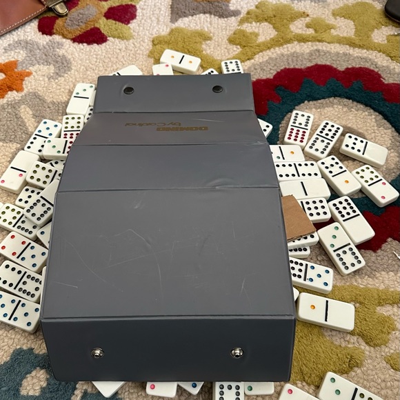 91 piece Dominos set with case. Case has some wear. Tiles are great!! Cardinal - Picture 4 of 5